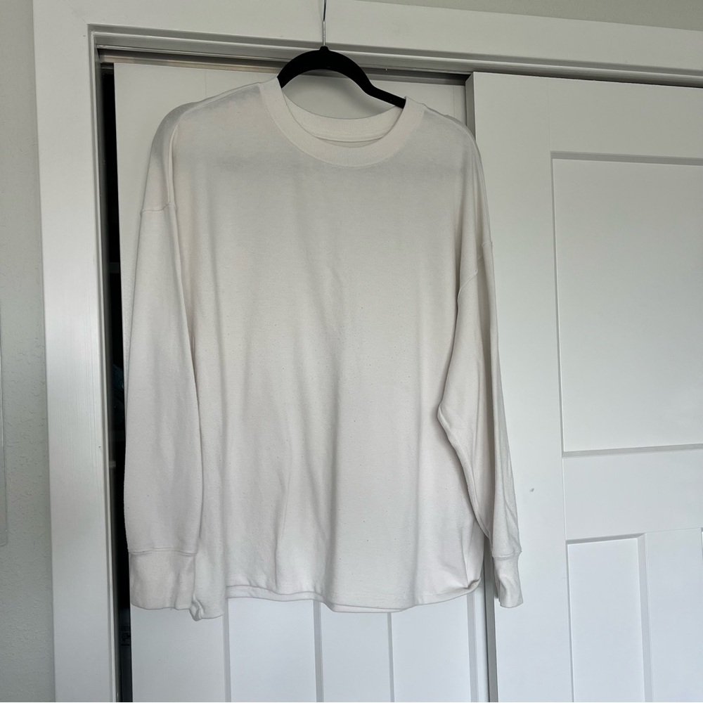Abercrombie & Fitch White A&F Essentials Tee